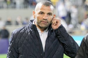 חסארמה. מקבל גיבוי (וחיזוק?)