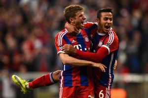 טיאגו ומולר. ככה חוגגים עלייה לחצי הגמר