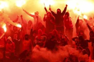 התפרעויות. כיכר פופולו ברומא לפני המשחק