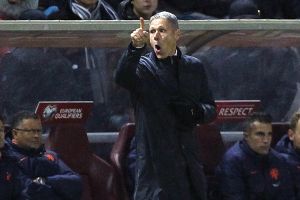 בלינד. המזל בוגד בי מכל הכיוונים