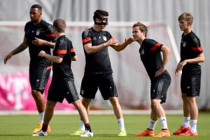 שחקני באיירן. לא באמת מאמינים