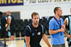 ברקוביץ' ג'וניור. יביא לאבא צלחת?