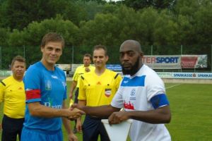 מונונגה לפני המשחק מול ההוגנרים