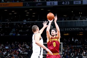 לאב עולה לסל. הקאבס חזרו לנצח