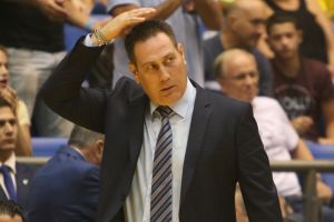 גודס. זה לא מועדון נורמלי