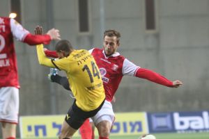 מי תנצח בדוחא?