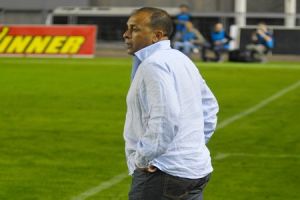 מחפוד. קבוצתו עדיין מסובכת עמוק בתחתית