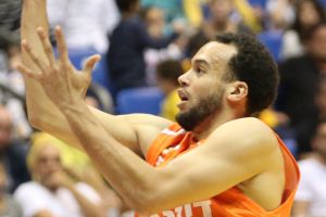 איכזב מאוד. ג'ונס