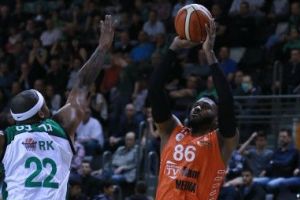 מונרו. עוד משחק טוב שלו