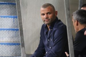 חסארמה. זקוק לחיזוק מקדימה