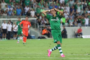 בניון. ארמלי לא מבסוט ממנו