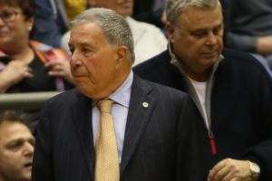 מבטיח שילמד מהלקחים. מזרחי