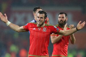 בייל. מוביל את הדרקונים ליורו