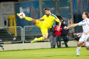 יצחקי. יסגור שבע שנים במועדון