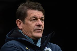 מסיים את תפקידו בניוקאסל. השאלה מתי