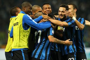 אינטר חוגגת את שער היתרון