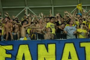 אוהדי מכבי תא. מעודדים 90 דקות