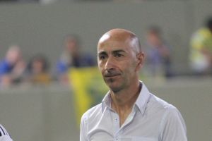 מנצח אך לא מרוצה. פאקו אייסטראן