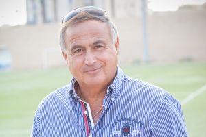 איזיקוביץ'. צר לי למעשה נלך אחורה כמה שנים טובות