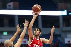 אליהו וכדיר. אחד מהם יהיה אלוף ביום חמישי