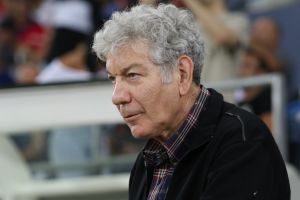 כץ. יחסים משופרים