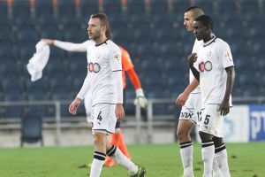 שחקני נתניה. יודעים שהפסד להפועל תא משמעותו צניחה חופשית