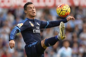 רונאלדו לא מפסיק לכבוש