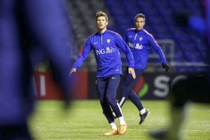 ואן פרסי באימון. עימות חריף