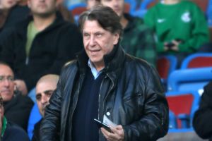 זהבי. הם מנסים