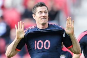 לבנדובסקי ממשיך את כושרו הנפלא