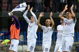 שחקני פיורנטינה חוגגים פסגה