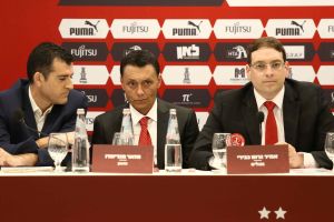 תקשורת מוזרה ולא איכותית. ססאר מנדיונדו