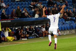 זהבי. אין שני לו