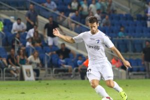 אוסטוינד. גם הוא מול קבוצת נעוריו