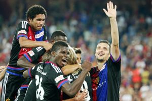 שחקני באזל חוגגים. יחזרו לבלומפילד?