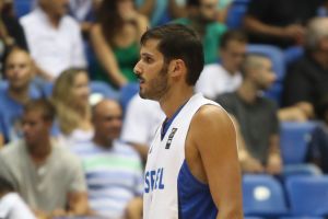 כספי. עלה לשחק חולה אתמול