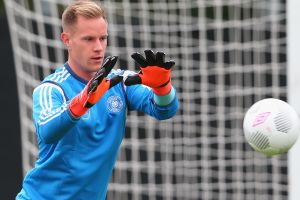 טר שטגן. הבטחות על הקרח