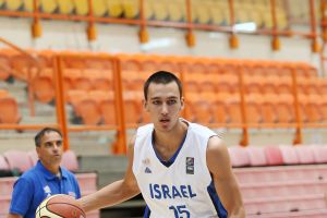 לוי. משחק טוב שלו