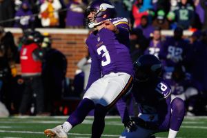 וולש. מזל שאין דולפינים במינסוטה