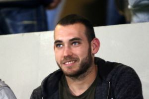 מרגוליס ביציע בבלומפילד