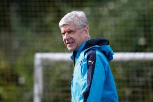 ונגר. החליט לצאת נגד העיתונאים