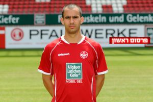 ורמוט במדי קייזרלסאוטרן. הכסף הושג מהעברה נוספת שלו