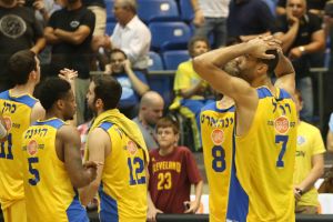 שחקני מכבי תא. משחקים בלי נשמה