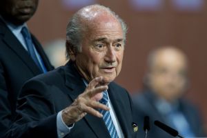 בלאטר. הסוף הגיע?