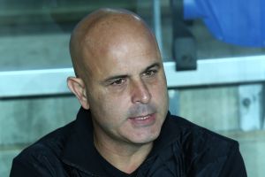 אבוקסיס. לא עבר בשקט