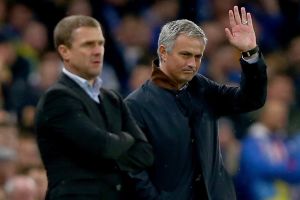 מוריניו. לא התרגש ככה כשזכה בתארים