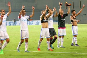 שחקני מכבי תא חוגגים. אנרגיות נכונות ותכנית משחק ברורה