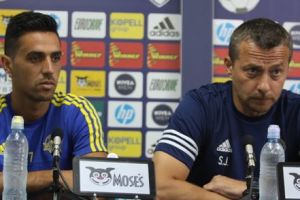 זהבי ויוקאנוביץ'. הקפטן היה צריך להגיב אחרת?