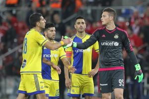 העונה הולך להם יותר מחוץ לבלומפילד