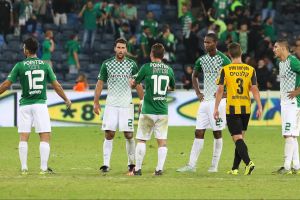 לא מוצאים פתרון. שחקני חיפה בדאון שגרתי